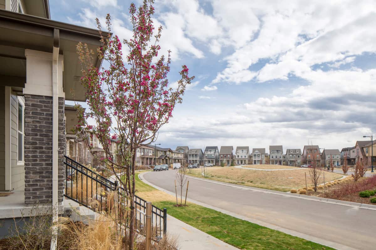 Modern 3BR Home Near DIA, Anschutz & Downtown photo 2